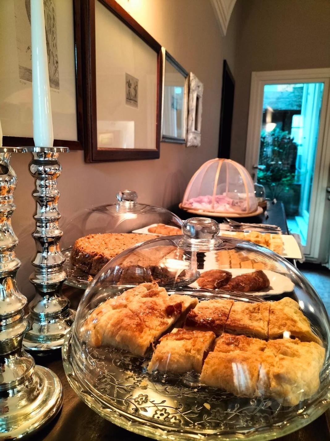 Antico Hospitale Bed & Breakfast Доляни Екстериор снимка